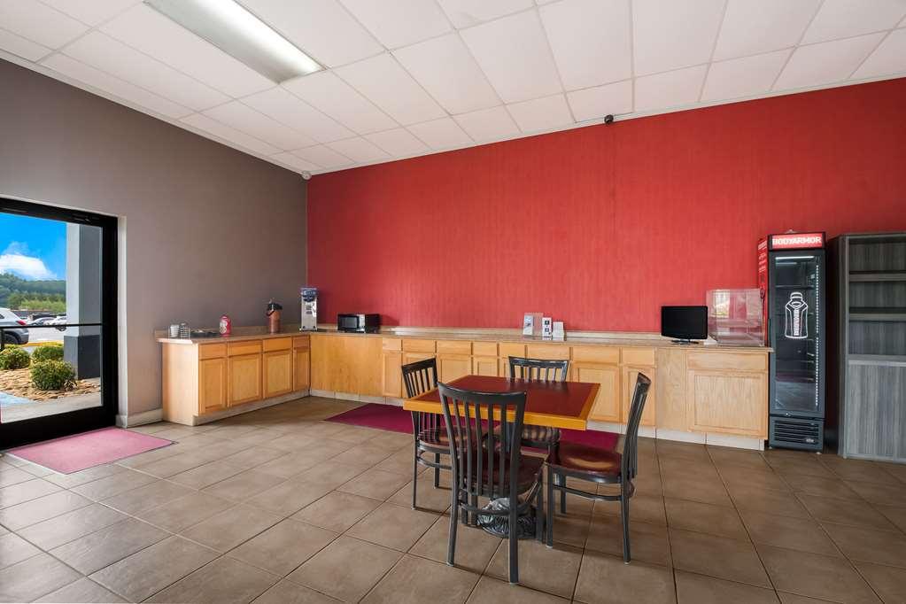 Suburban Studios Cleveland Tn I-75 Ресторант снимка